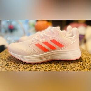 Women's Adidas Galaxy 5 "Purple Tint Screaming Orange" Running Shoes size 8